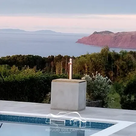 Refugio Dos Capelinhos - E Üdülőközpont Norte Pequeno